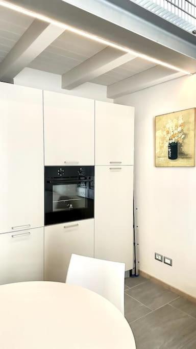 Duomo Modern Loft 100Mt From Duomo And Lake コモ エクステリア 写真